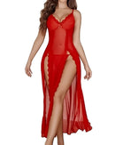 Pajama Set in Pizzo con Reggicalze: comfort e stile per la sera, senza rinunce