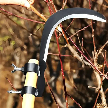 Roncola da Giardino Multiuso: un solo attrezzo per erba, rami e cespugli