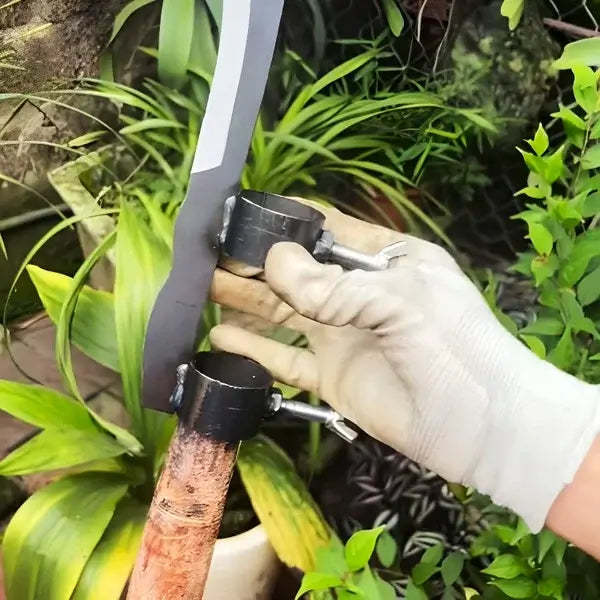 Roncola da Giardino Multiuso: un solo attrezzo per erba, rami e cespugli