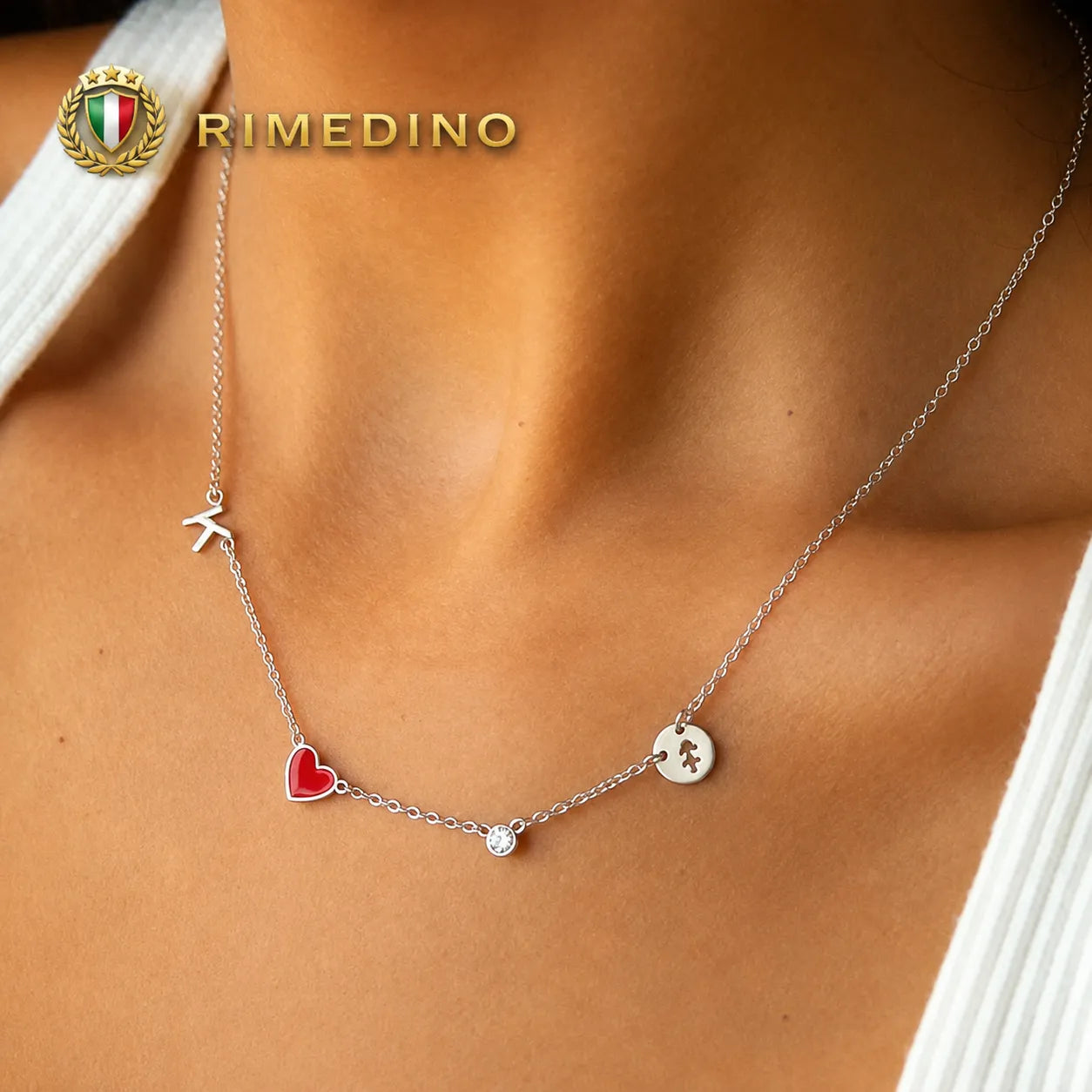 Collana con Iniziali a Cuore: personalizzabile, resiste ad acqua e tempo