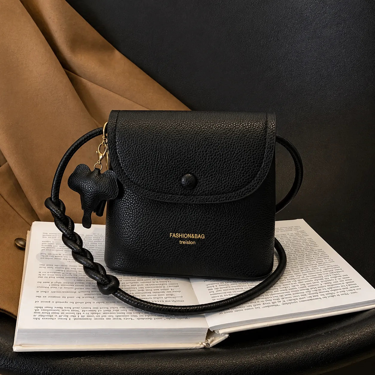 Borsa a Tracolla Retrò: leggera, elegante, sempre a portata di mano