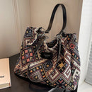 Borsa a Tracolla con Stampa Etnica: tutto quello che serve, con stile